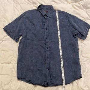 UNTUCKit 100% linen slim fit wrinkle resistant short sleeve button up